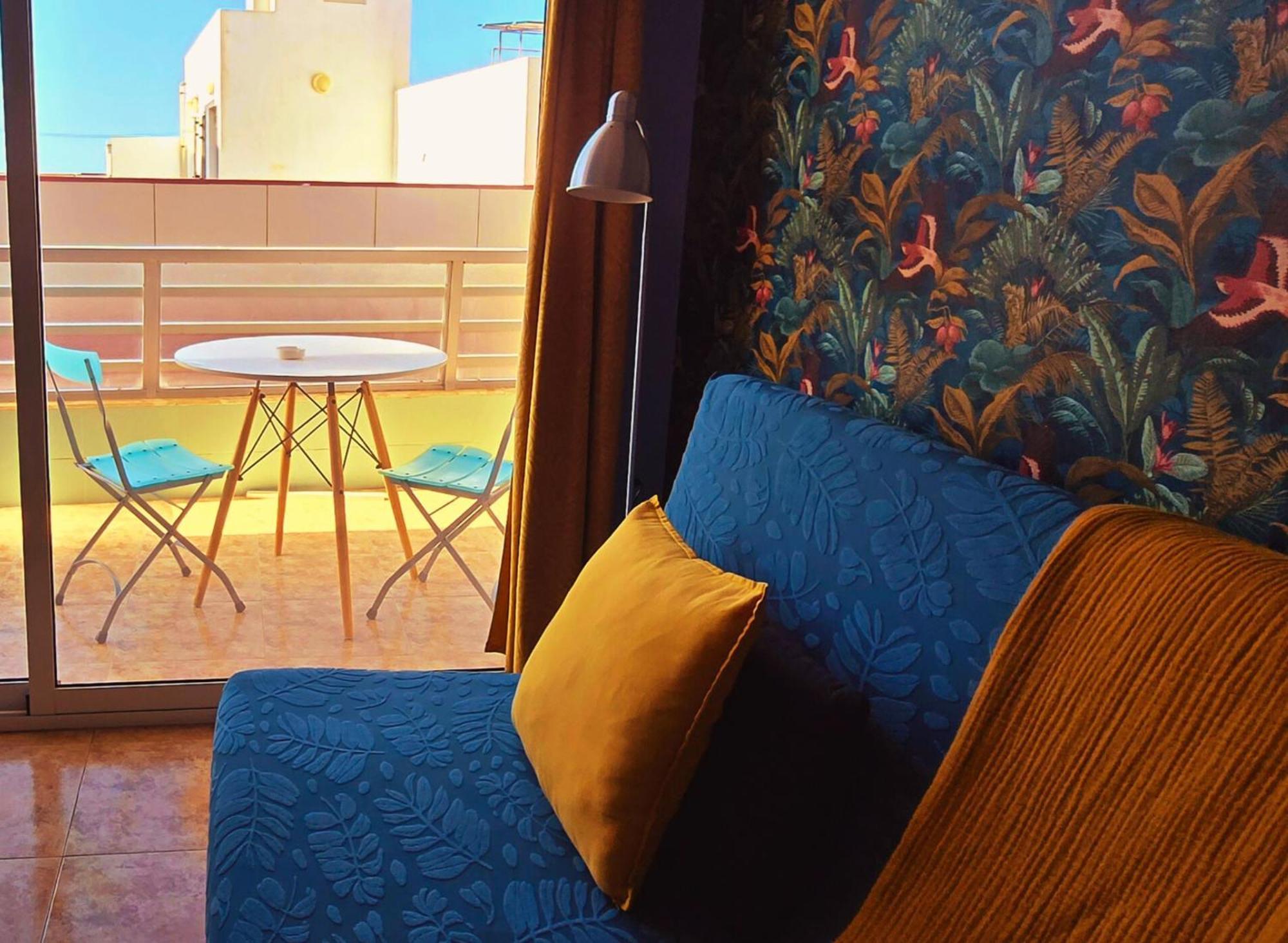 Casita Canaria Playa Beachfront Access & Lateral Ocean View With Terrace Las Palmas Exterior photo